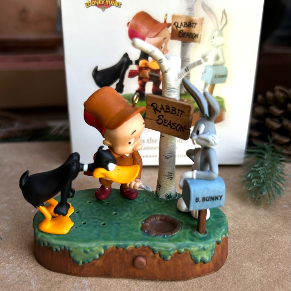 Hallmark Warner Bros. Rabbit Season Keepsake Ornament Red & Green Accents NIB